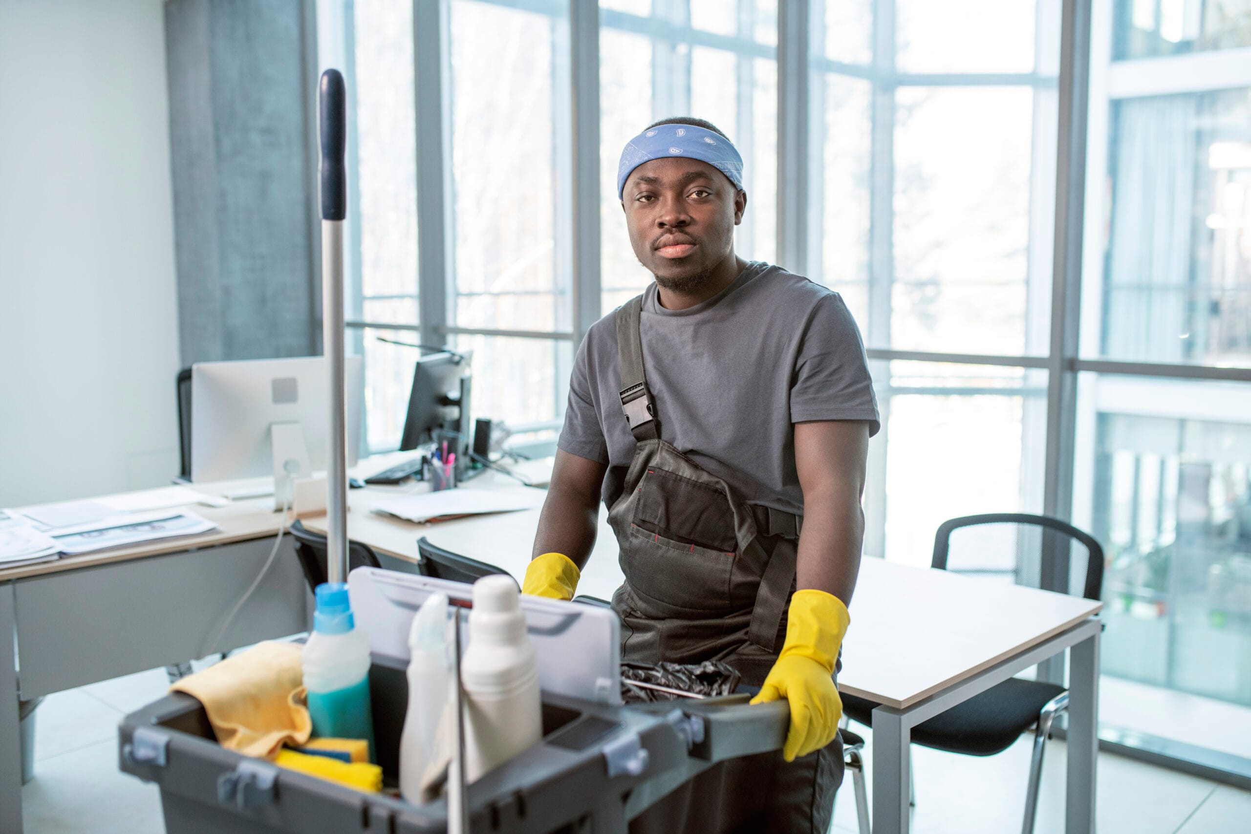 government cleaner vacancies